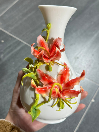 Calla Lily Sculpted Ceramic Vase