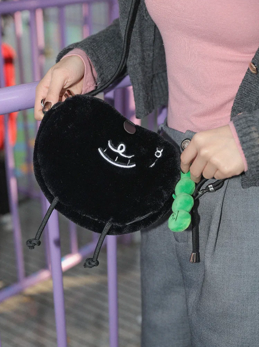 Cartoon Plush Apple Crossbody Bag