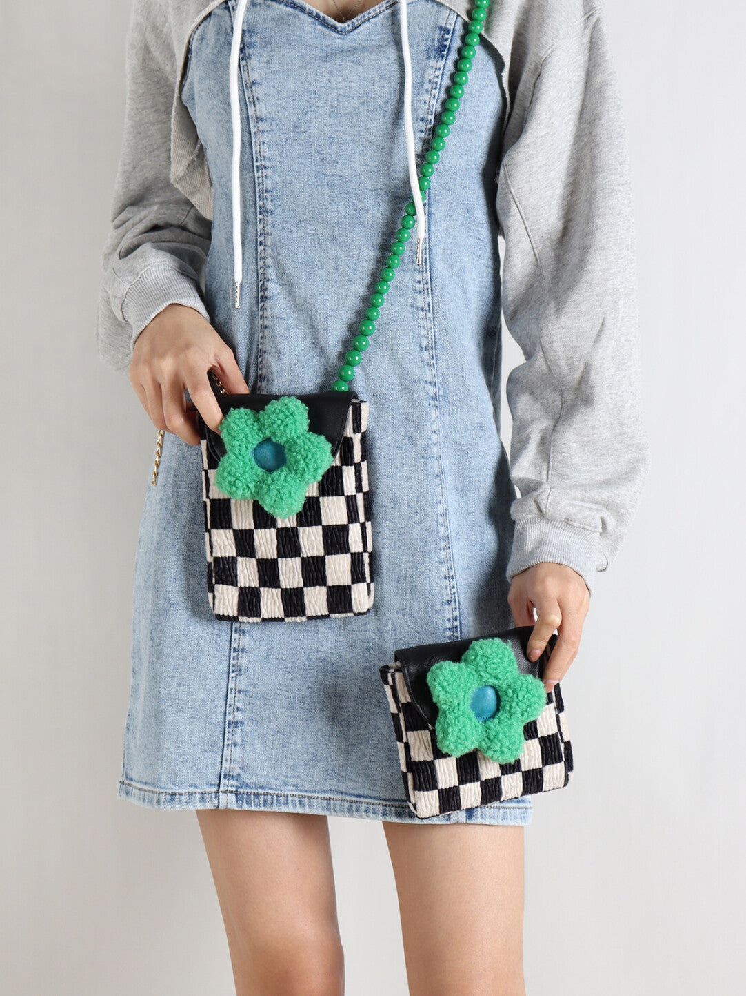 Checkerboard Green Flower Beaded Crossbody Bag