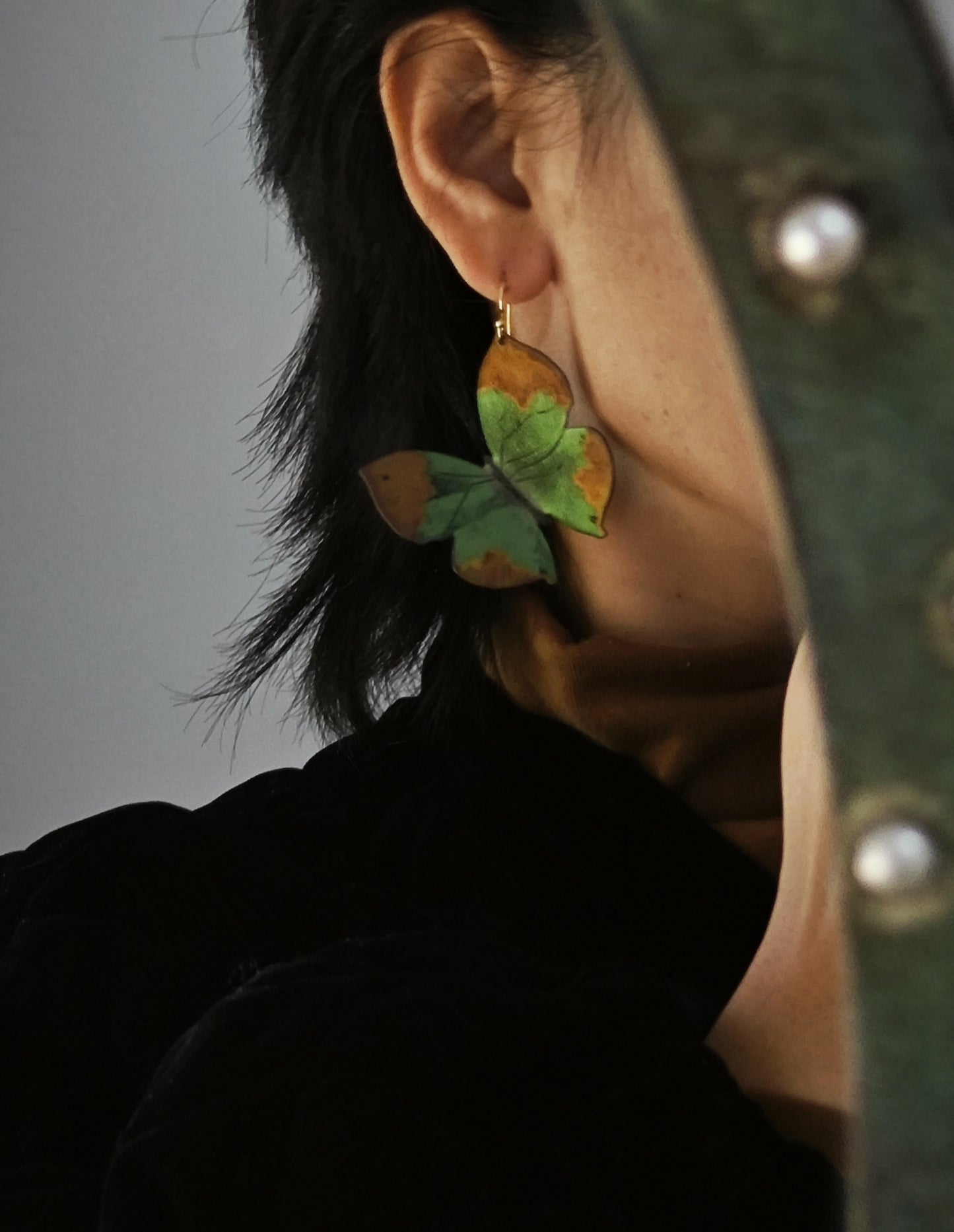 Chinese Lacquer Rusty Butterfly Jewelry