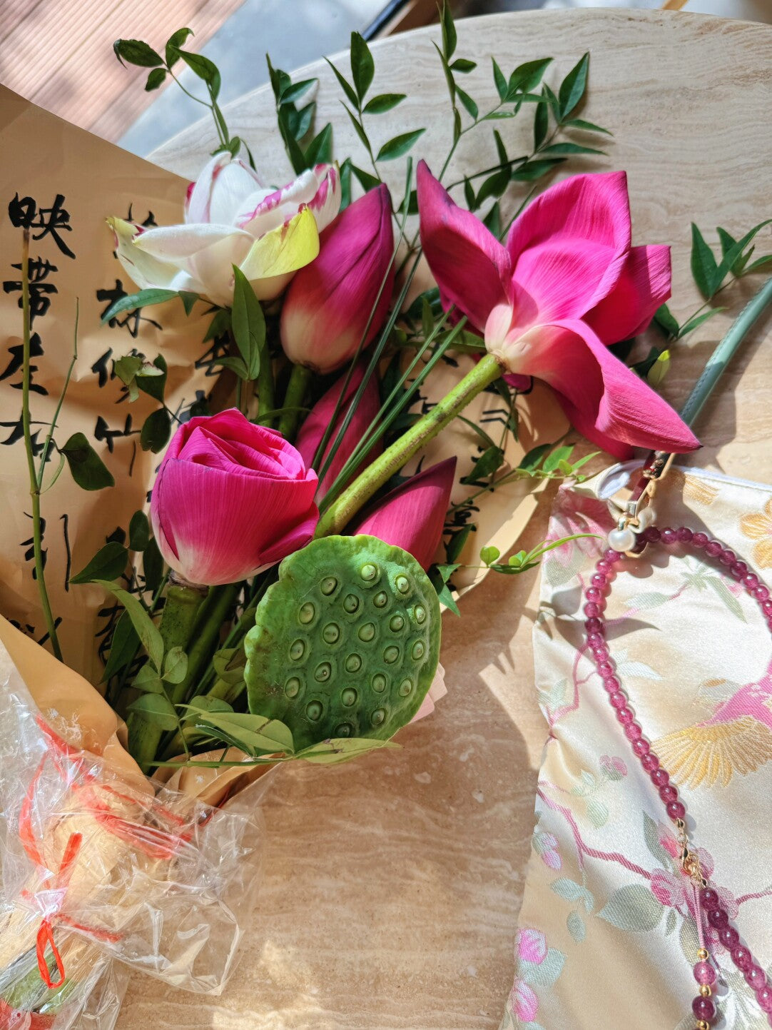 [Chinoiserie] Luxury Peach Blossom Magpie Purple Beads Tassel Silk Bag