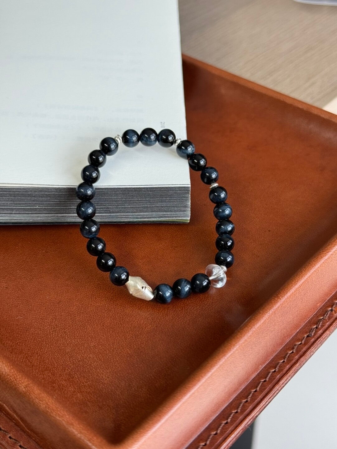 Chinoiserie Deep Sea Aurora Beaded Bracelet