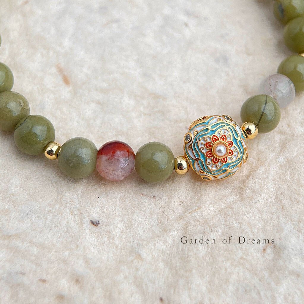 Chinoiserie Green Grapes Beaded Bracelet