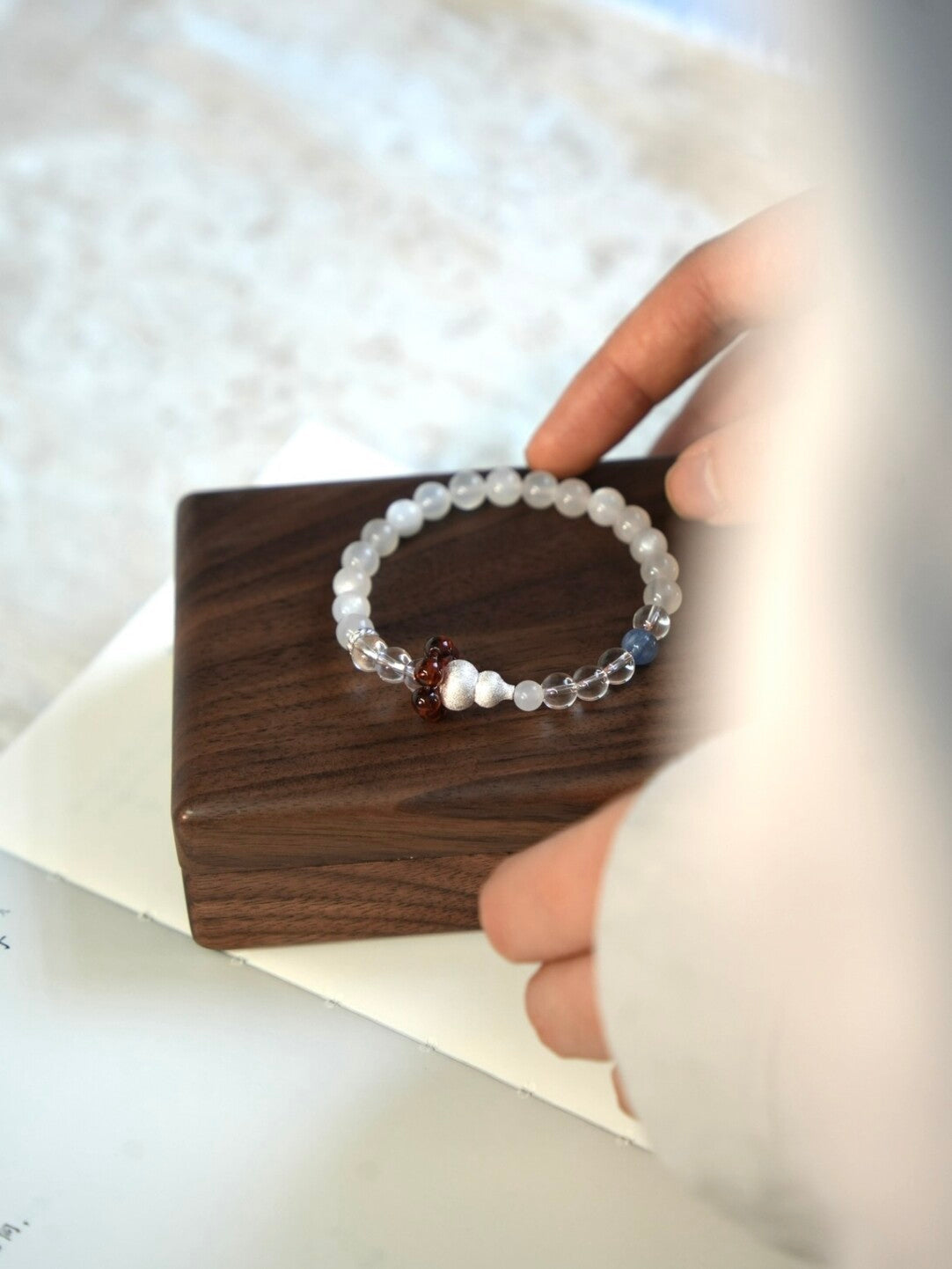 Chinoiserie Moonlight Beaded Bracelet