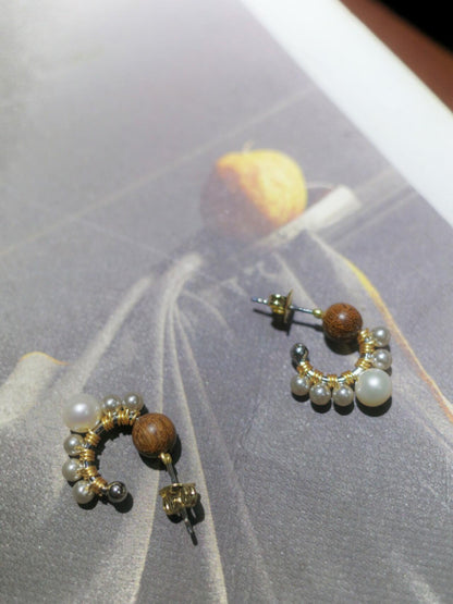 Chinoiserie Pearl Sandalwood Small Earrings
