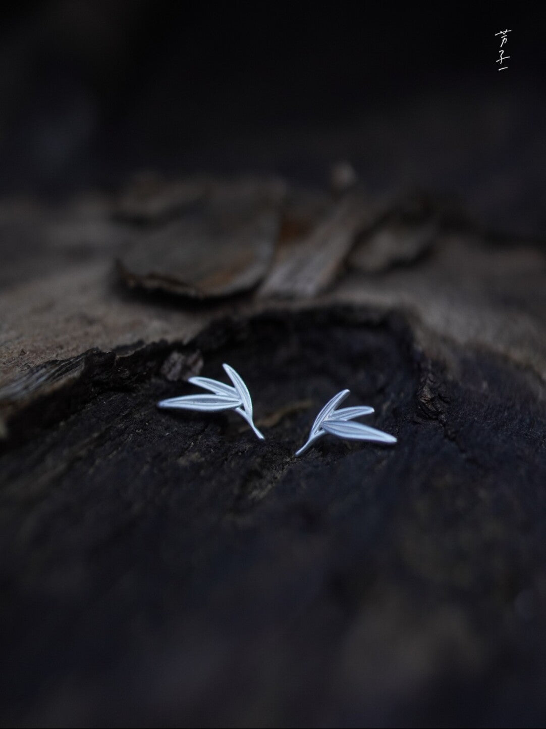 Chinoiserie Silver Bamboo Leaf Earrings