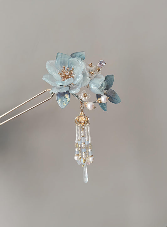 Chinoiserie Winter Floral Beaded Tassel Hairpin