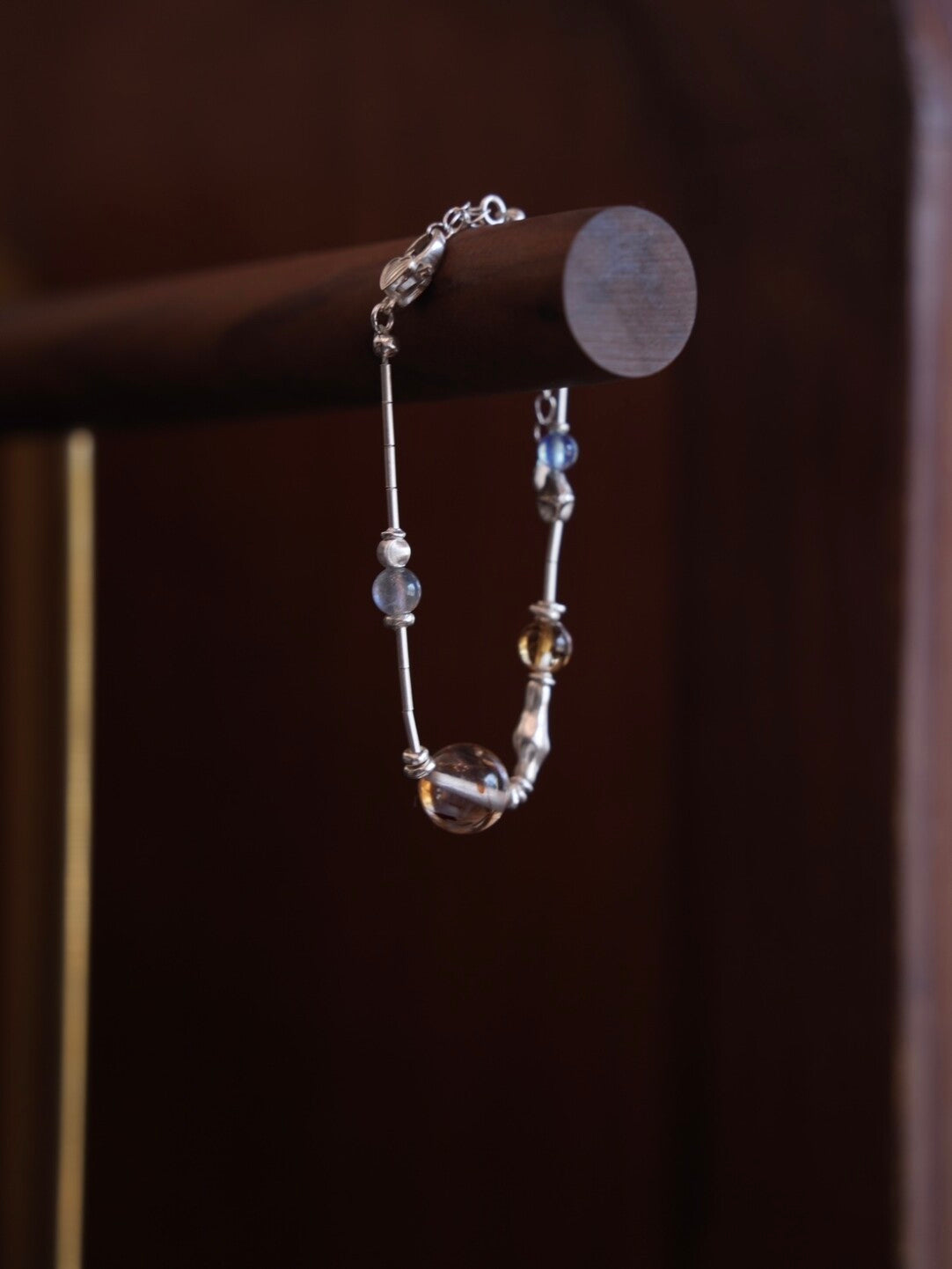 Chinoiserie Wishing Fountain Beaded Bracelet