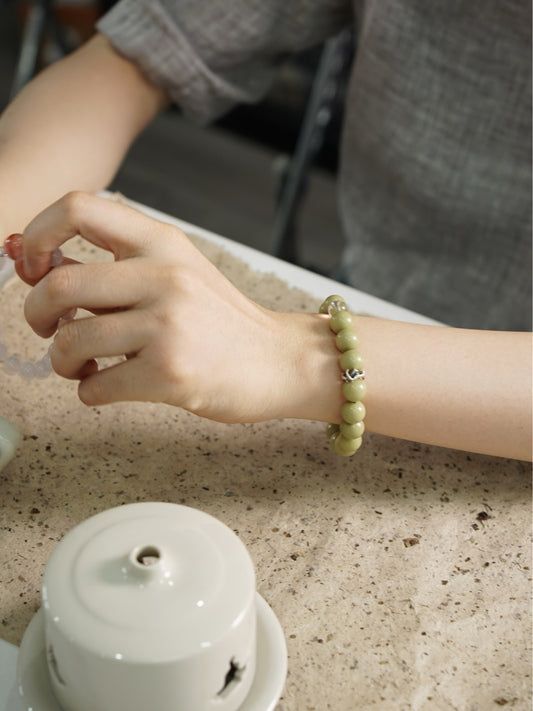 「Chinoiserie」Alashan Rocks Crystal Beaded Bracelet