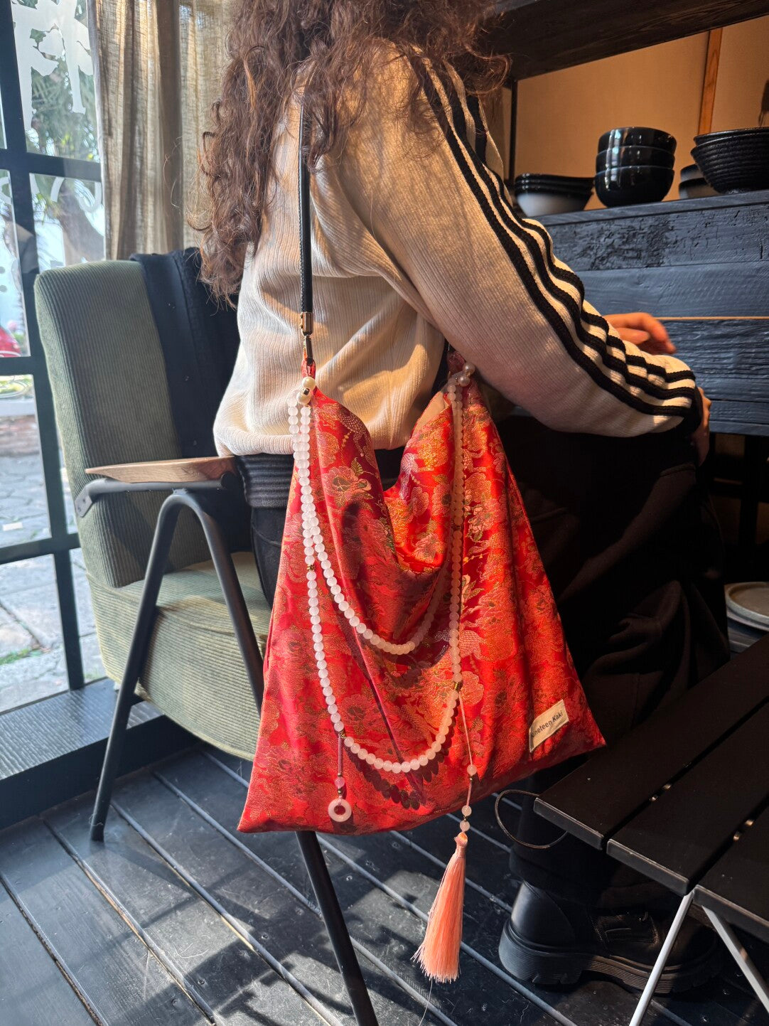 [Chinoiserie] Auspicious Peony Qilin Pattern Beaded Tassel Silk Bag | Bag | Three Fleas