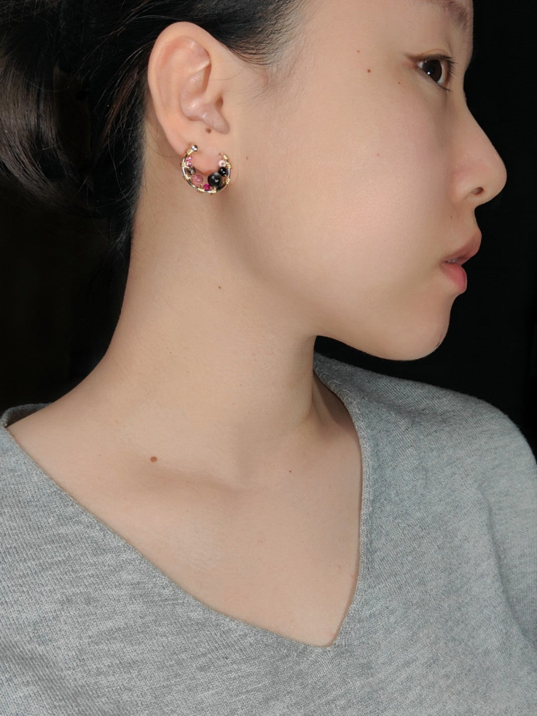 Black Pink Beaded Metal Earrings