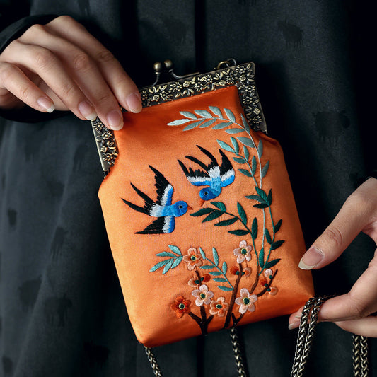 [Chinoiserie] Blue Little Birds Embroidery Frame Clutch Bag