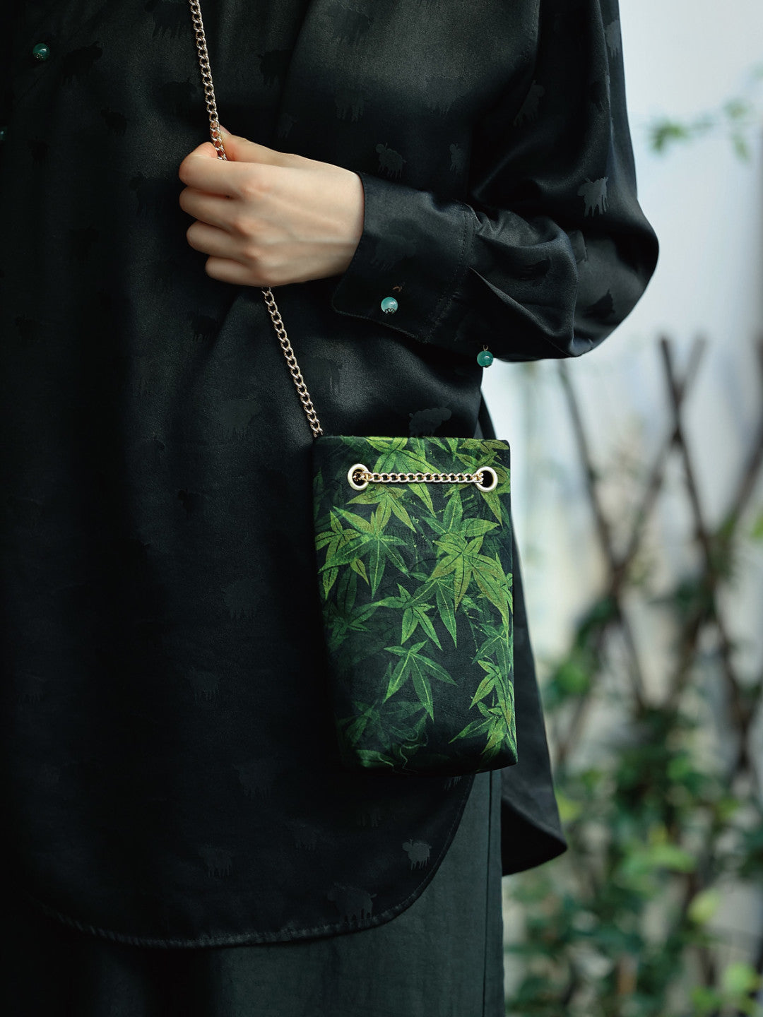 [Chinoiserie] Blue Maple Leaves Silk Shoulder Bag