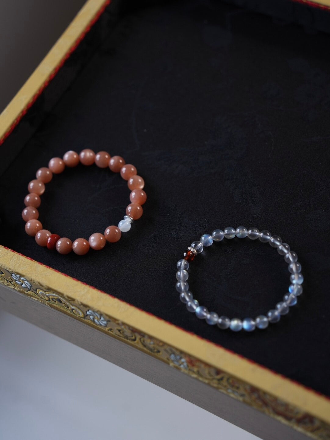 「Chinoiserie」Bright Spring  Sunstone Labradorite Bracelet