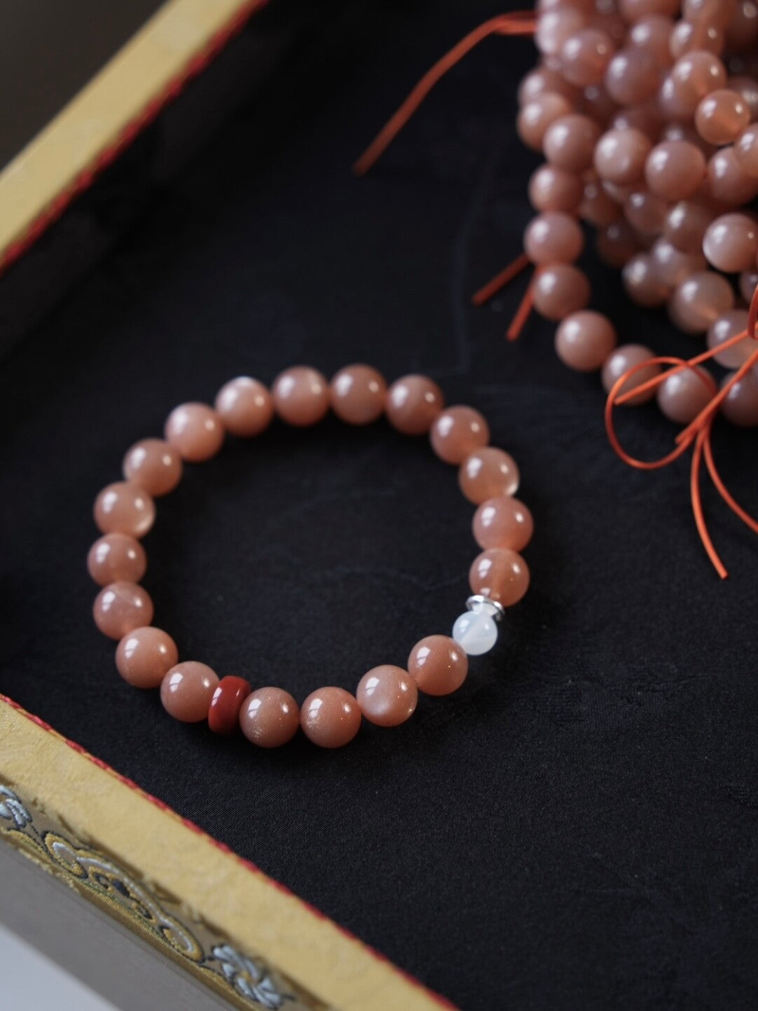 「Chinoiserie」Bright Spring  Sunstone Labradorite Bracelet