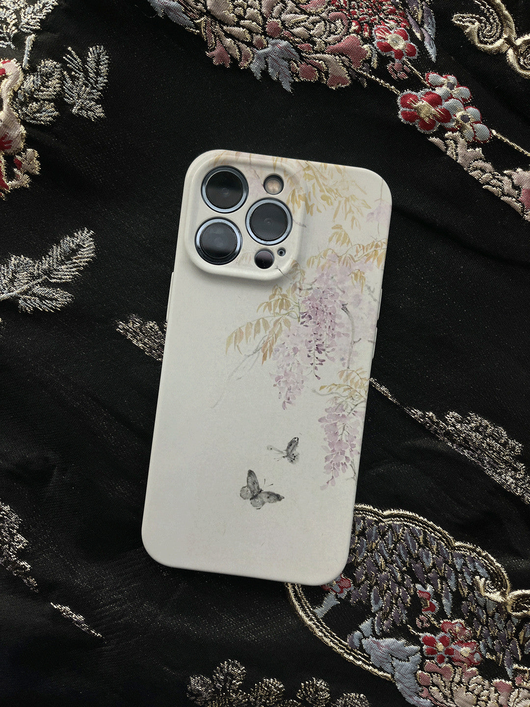 「Chinoiserie」Butterfly Blooms Printed Phone Case
