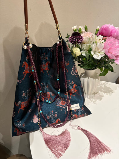[Chinoiserie]Classic Blue Pony Tassel Silk Bag