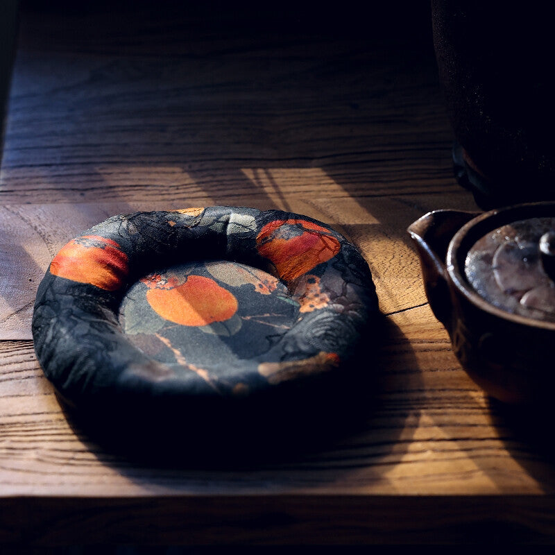 [Chinoiserie] Donut-Shaped Silk Teacup Coaster