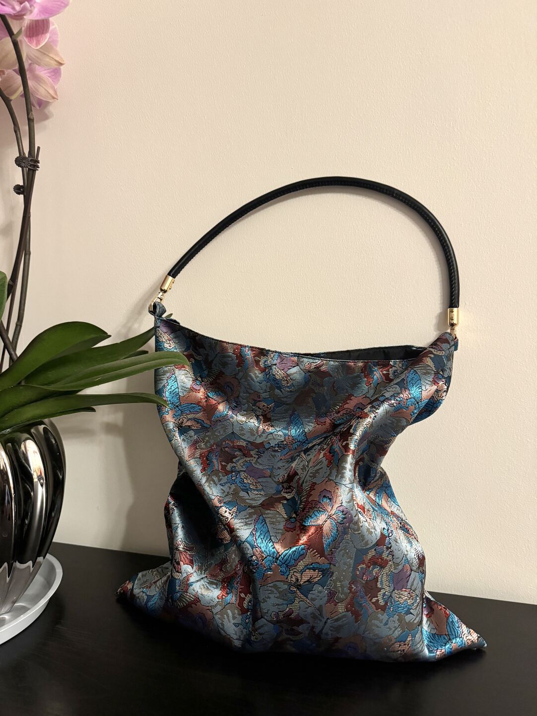 [Chinoiserie] Dunhuang Butterfly Bloom Beaded Tassel Silk Bag | Bag | Three Fleas