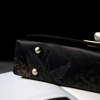 [Chinoiserie] Flower Bamboo Handle Silk Clutch Bag