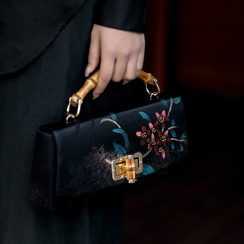 [Chinoiserie] Flower Bamboo Handle Silk Clutch Bag