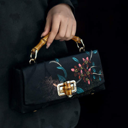 [Chinoiserie] Flower Bamboo Handle Silk Clutch Bag