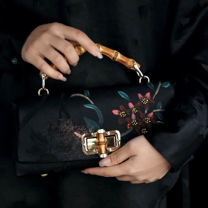 [Chinoiserie] Flower Bamboo Handle Silk Clutch Bag