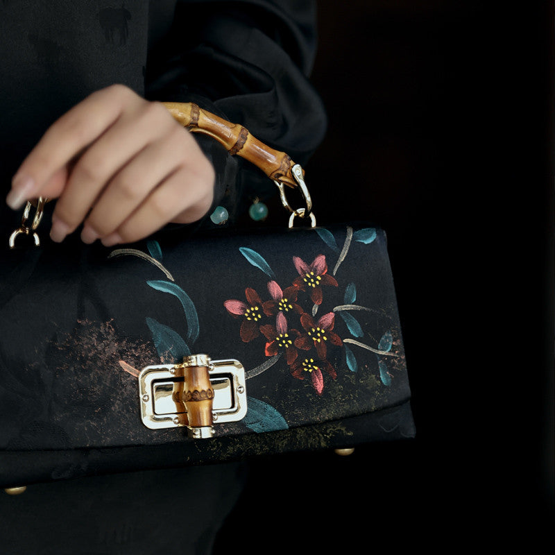 [Chinoiserie] Flower Bamboo Handle Silk Clutch Bag