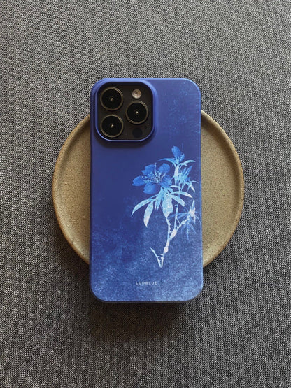 「Chinoiserie」 Flower Printed Blue Phone Case