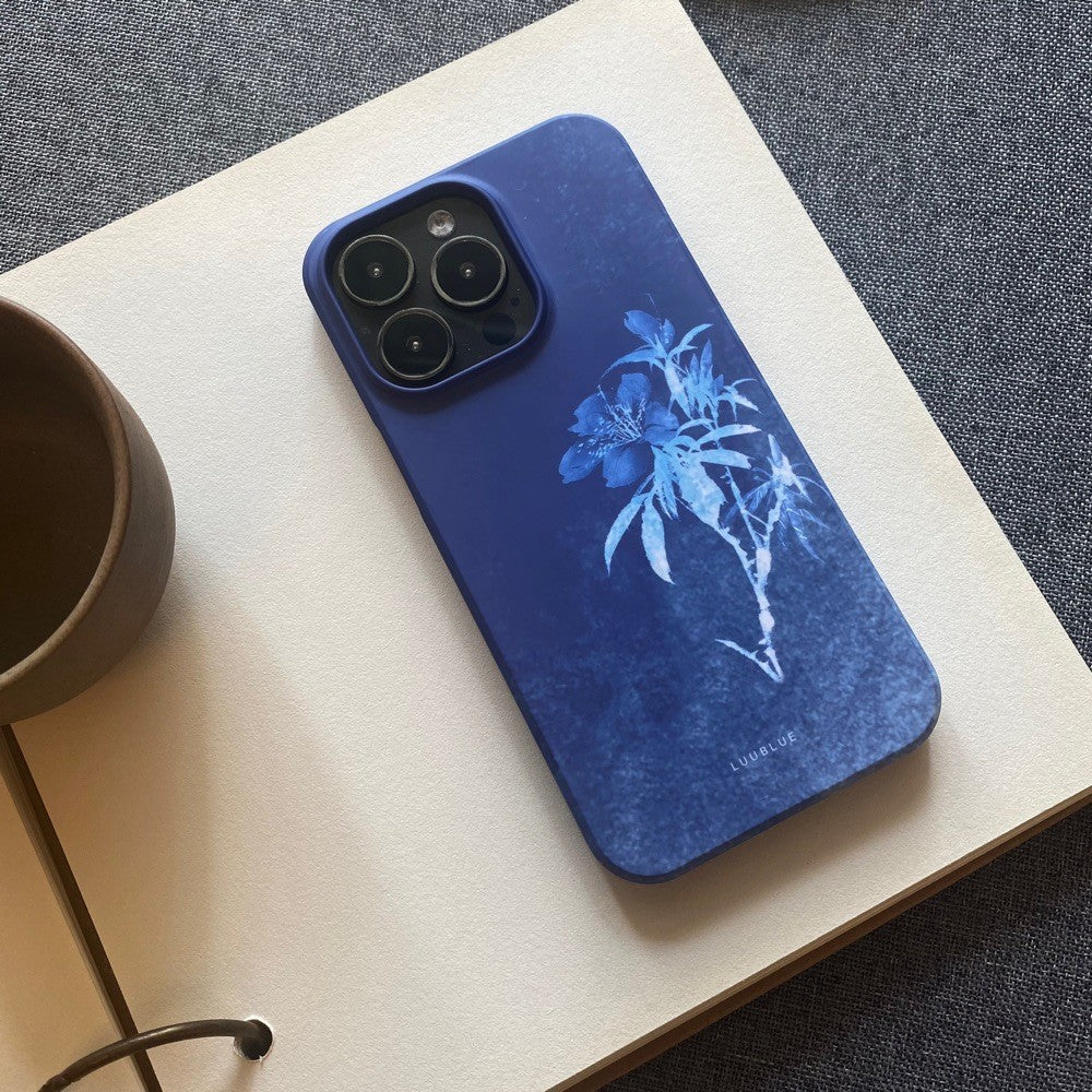 「Chinoiserie」 Flower Printed Blue Phone Case