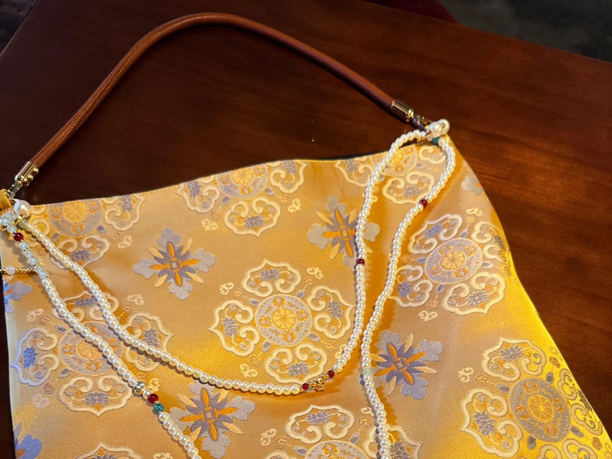 [Chinoiserie] Golden Gardenia Auspicious Beaded Tassel Silk Bag | Bag | Three Fleas