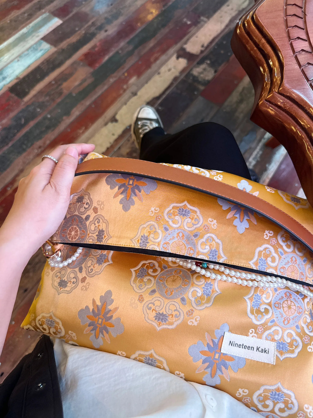 [Chinoiserie] Golden Gardenia Auspicious Beaded Tassel Silk Bag | Bag | Three Fleas