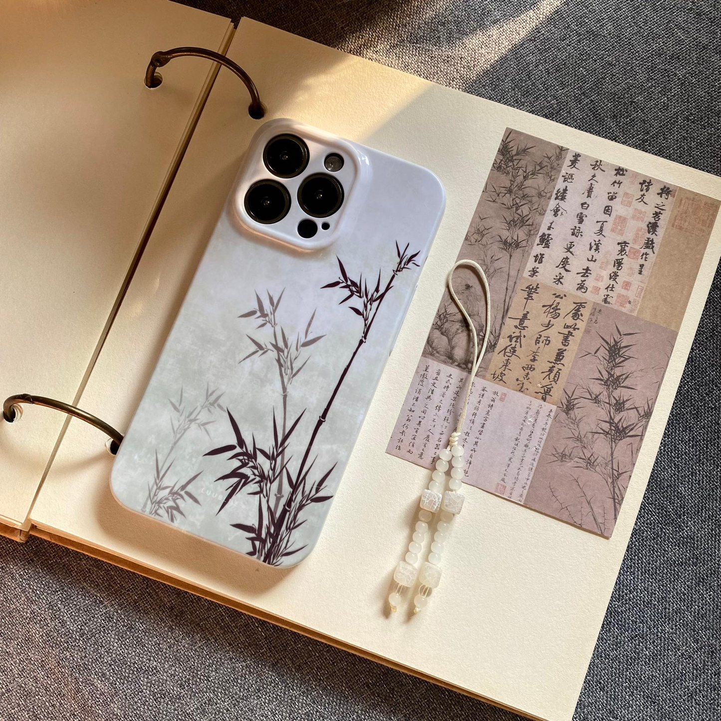 「Chinoiserie」 Green Bamboo Printed Phone Case