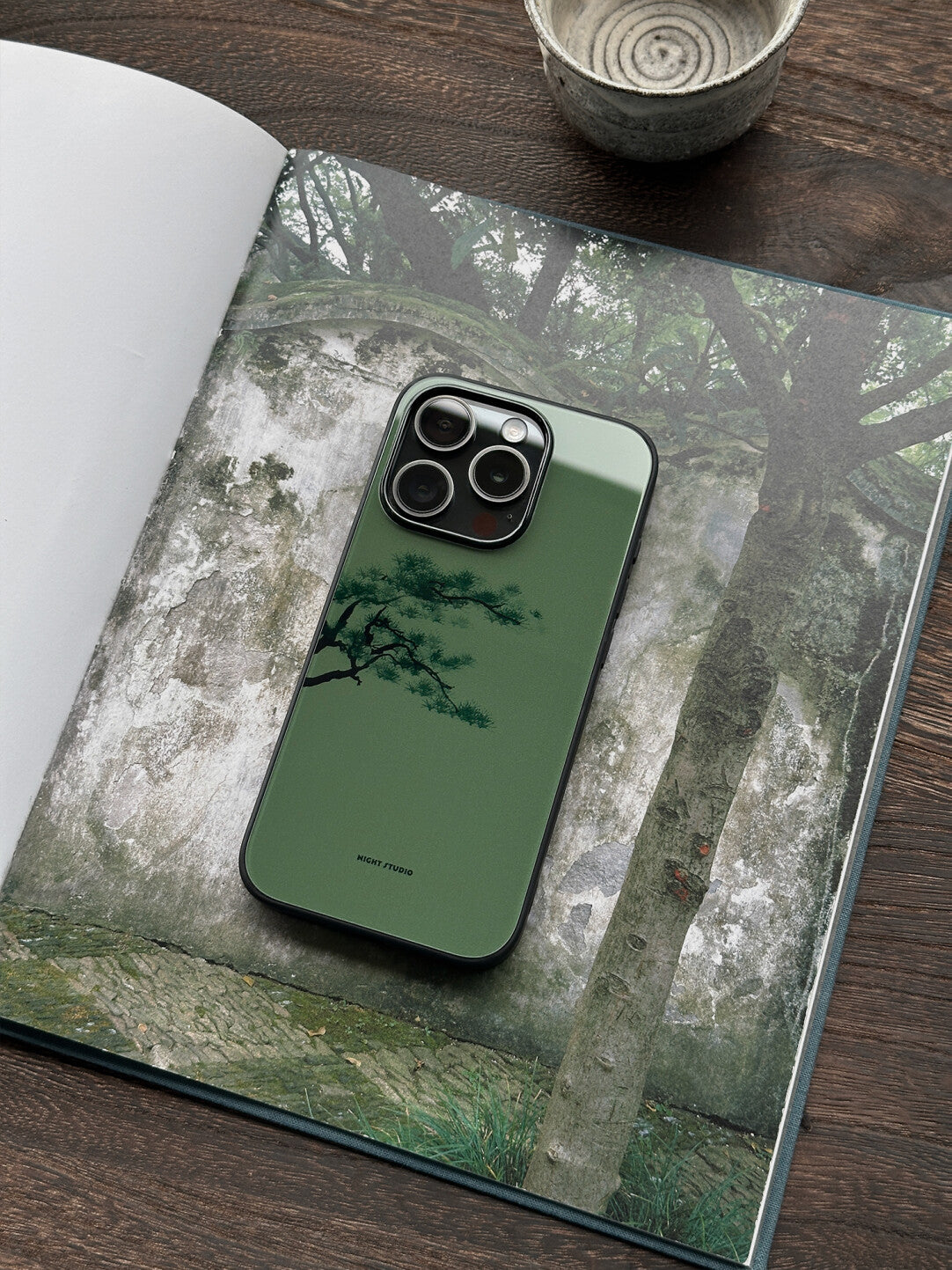 [Chinoiserie] Green Pine Phone Case