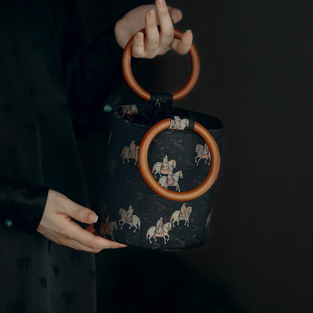 [Chinoiserie] Horse Picture Wooden Handle Bucket Bag