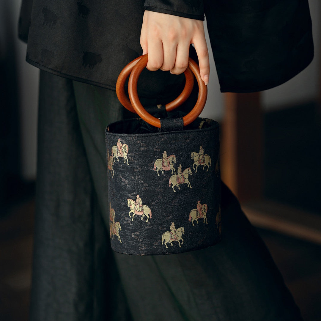 [Chinoiserie] Horse Picture Wooden Handle Bucket Bag