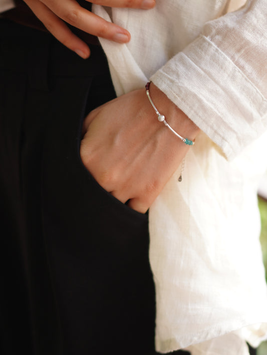 「Chinoiserie」Ice and Fire Silver Beaded Bracelet