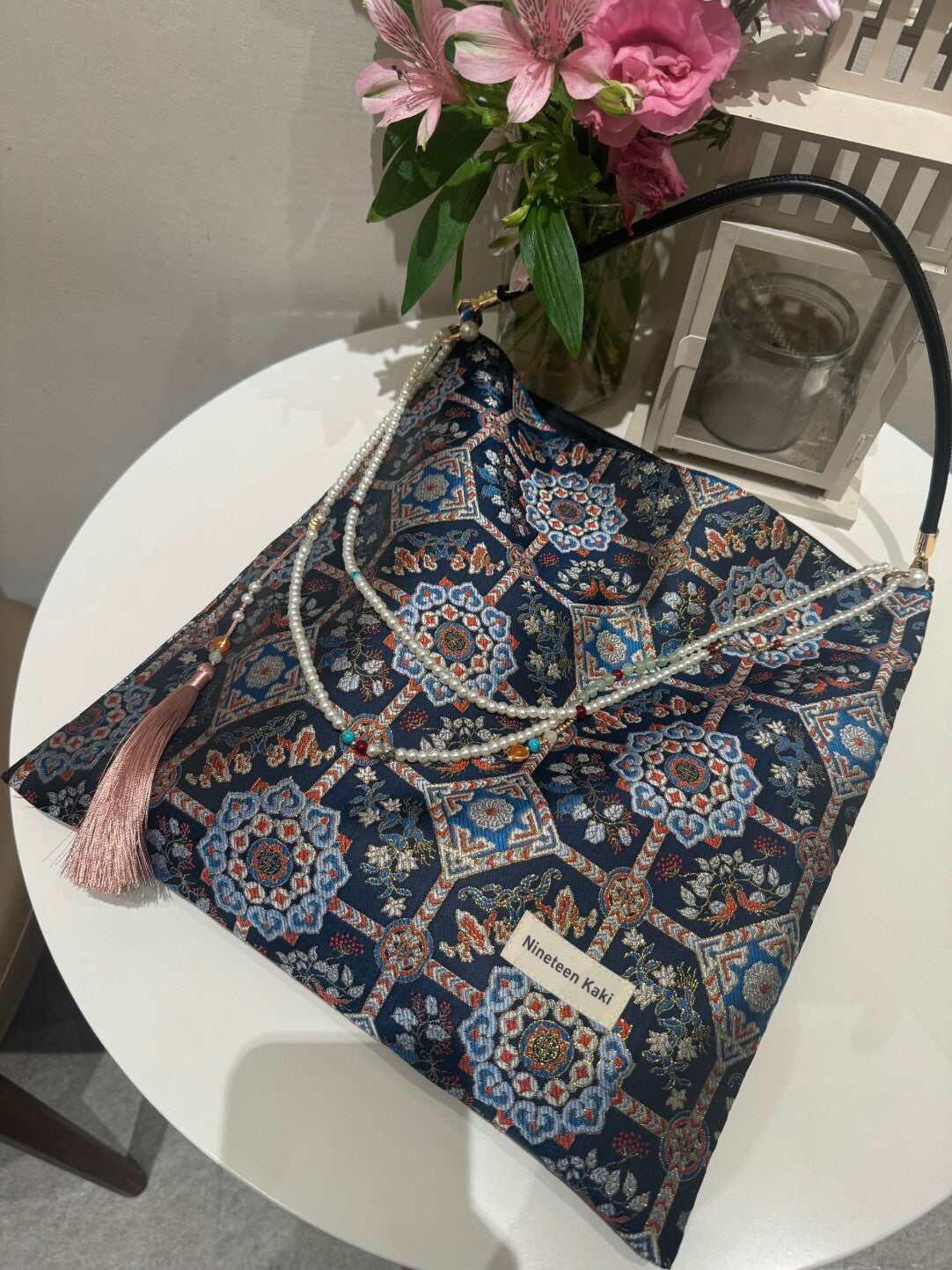 [Chinoiserie] Immortal Herb Pattern Beaded Tassel Silk Bag