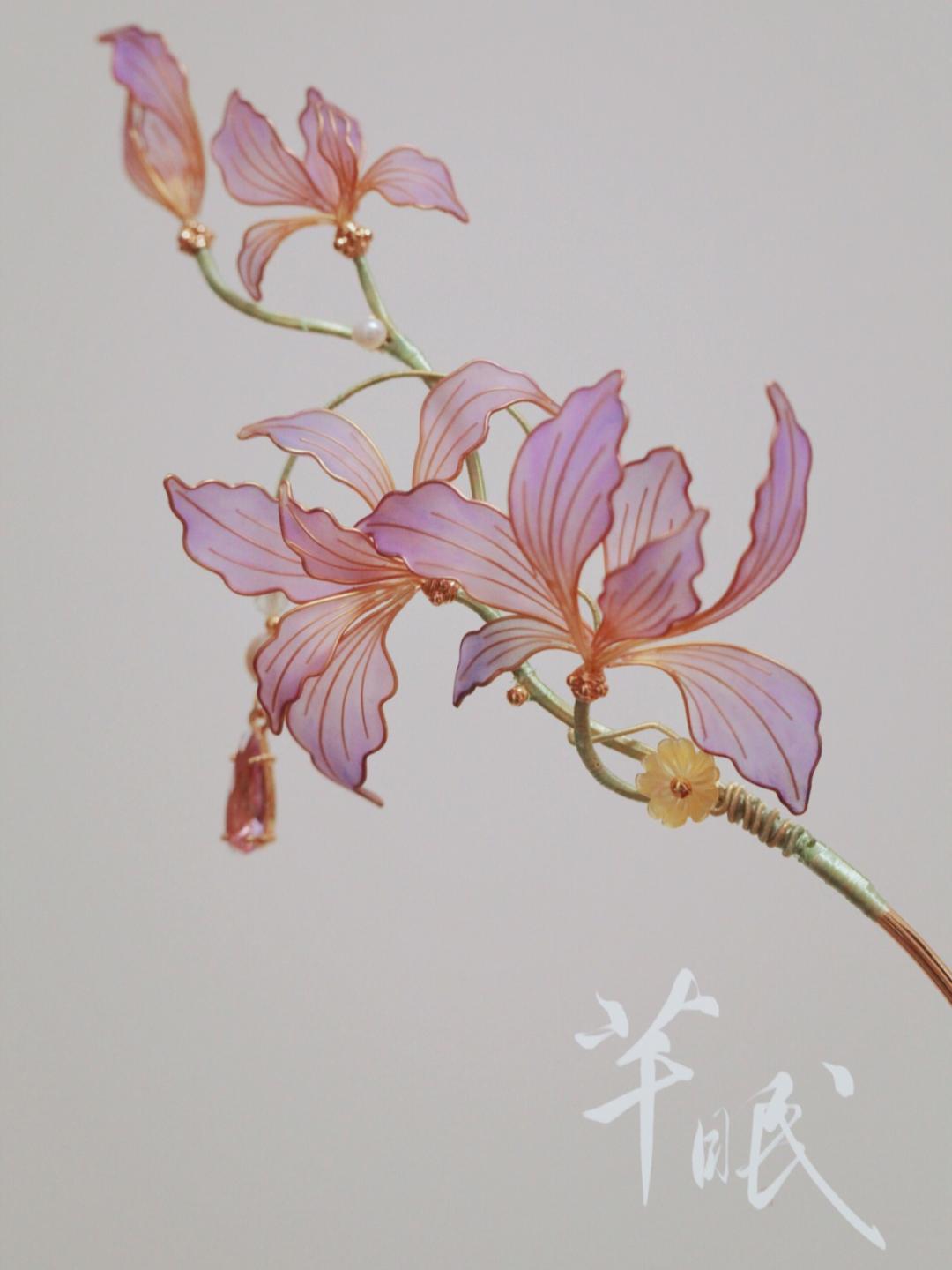 「 Chinoiserie」Iris Hairpin