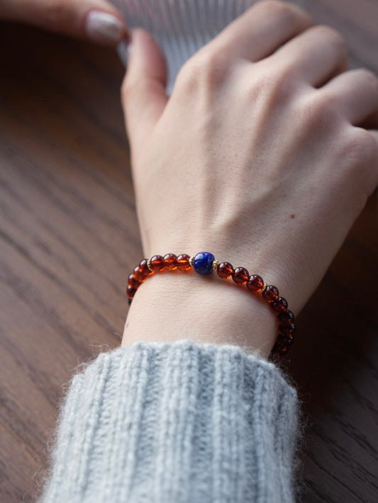 「Chinoiserie」Lapis Lazuli Garnet Beaded Bracelet