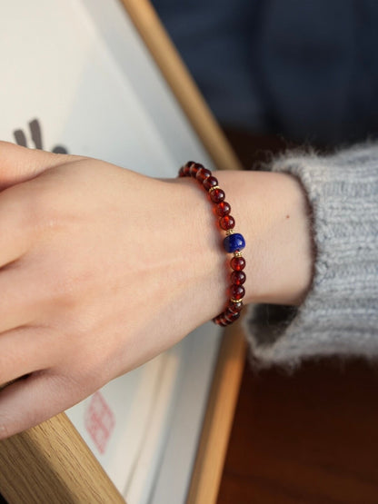「Chinoiserie」Lapis Lazuli Garnet Beaded Bracelet