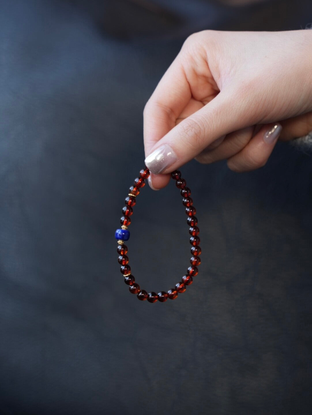 「Chinoiserie」Lapis Lazuli Garnet Beaded Bracelet