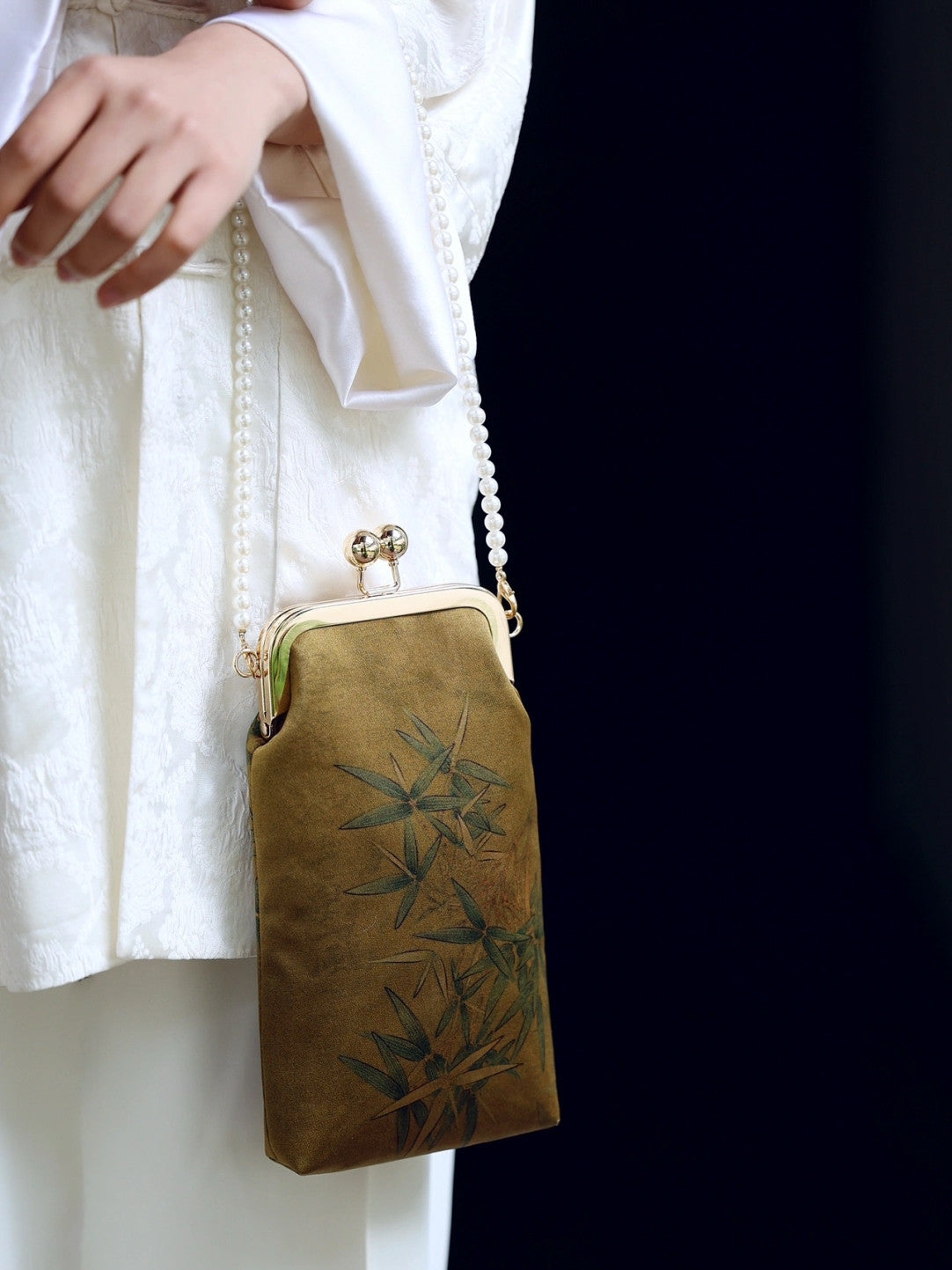 [Chinoiserie] Luxury Bamboo Leaves Silk Frame Clutch Bag
