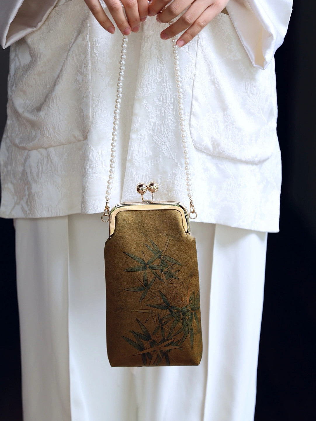 [Chinoiserie] Luxury Bamboo Leaves Silk Frame Clutch Bag