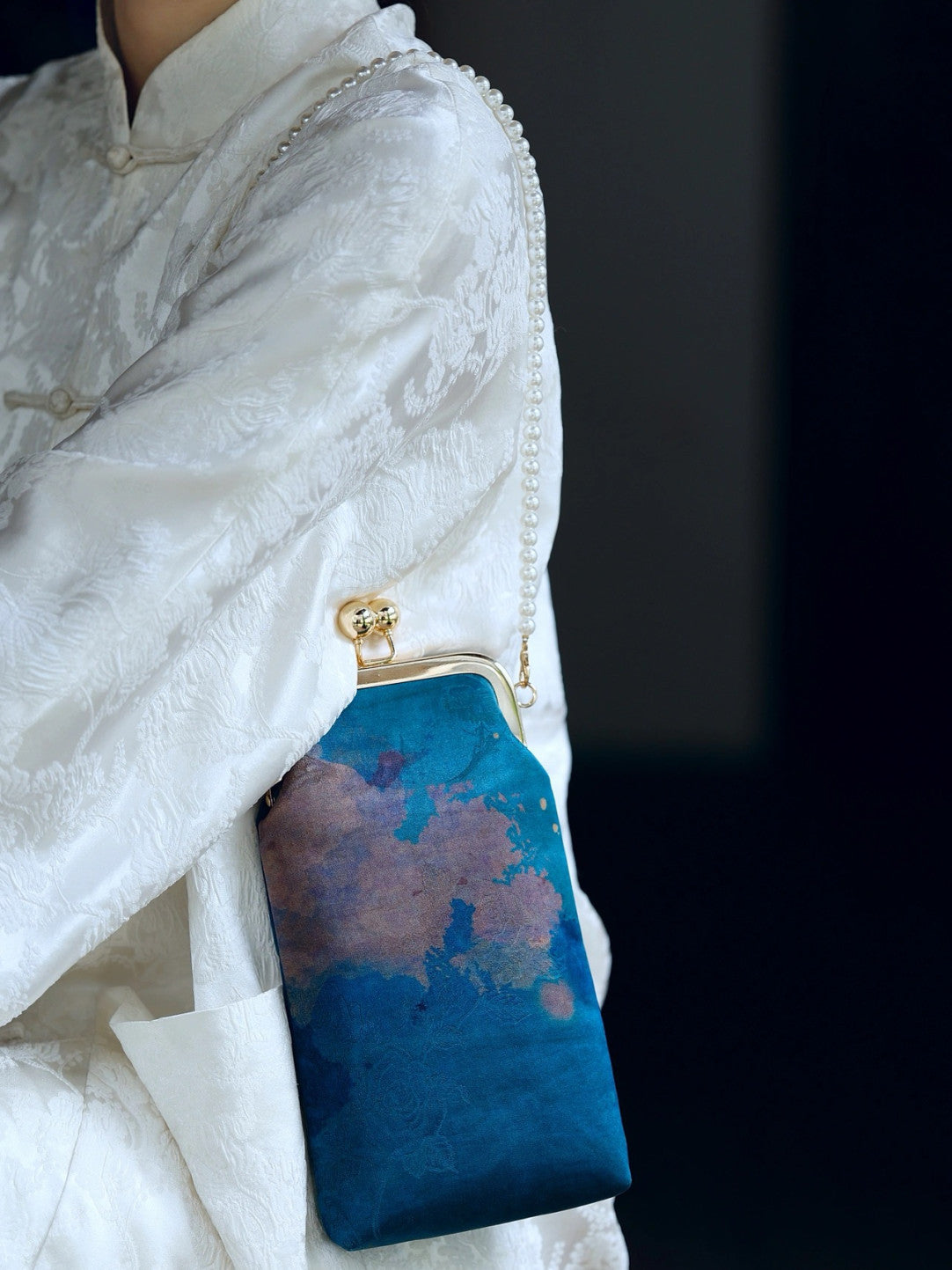 [Chinoiserie] Luxury Bamboo Leaves Silk Frame Clutch Bag