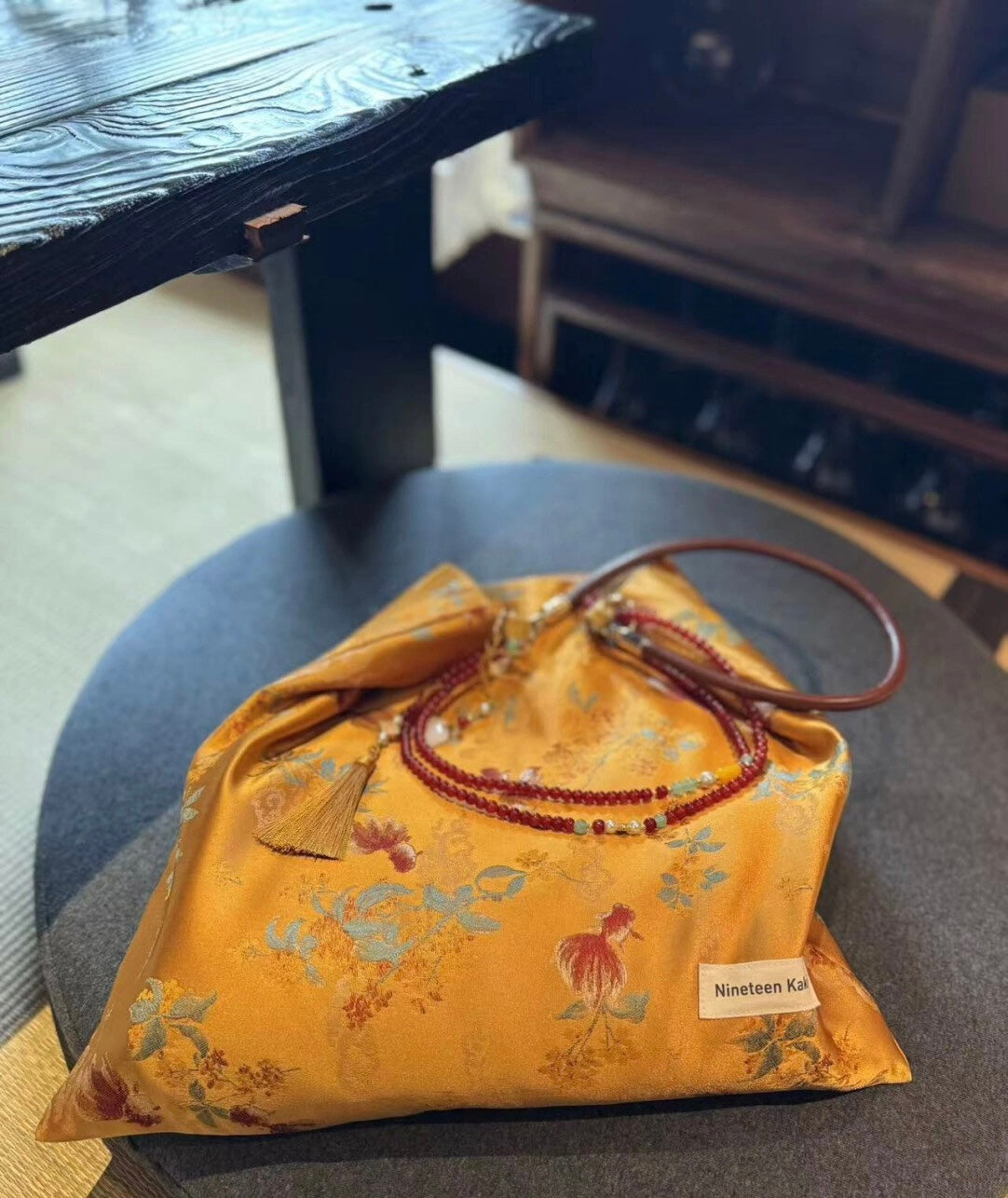 [Chinoiserie] Luxury Goldfish Red Beaded Tassel Silk Bag