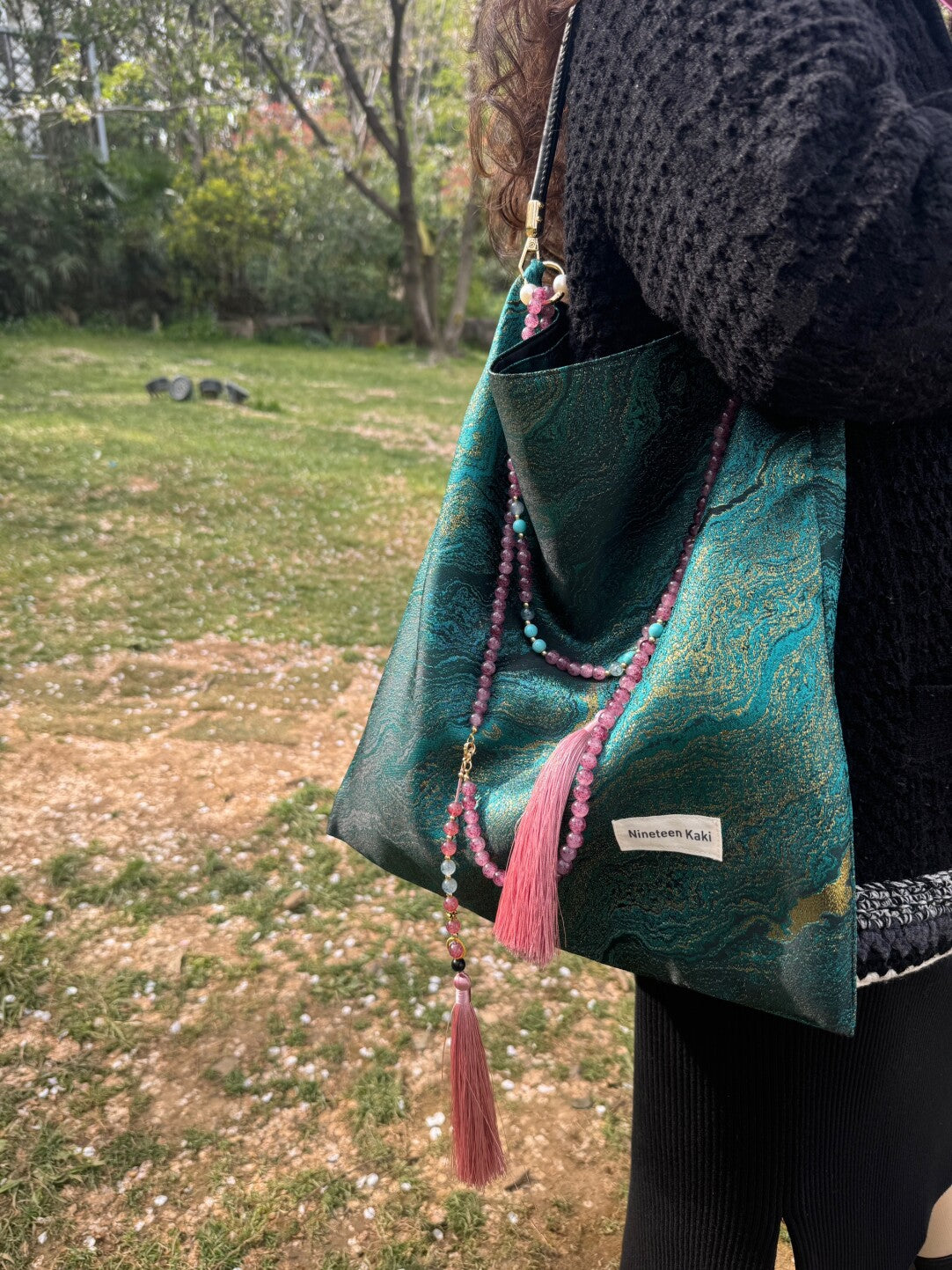 [Chinoiserie] Luxury Green Metallic Jade Beaded Tassel Silk Bag