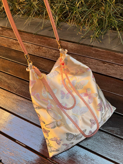 [Chinoiserie] Luxury Moonlight Butterfly Jade Beaded Tassel Silk Bag