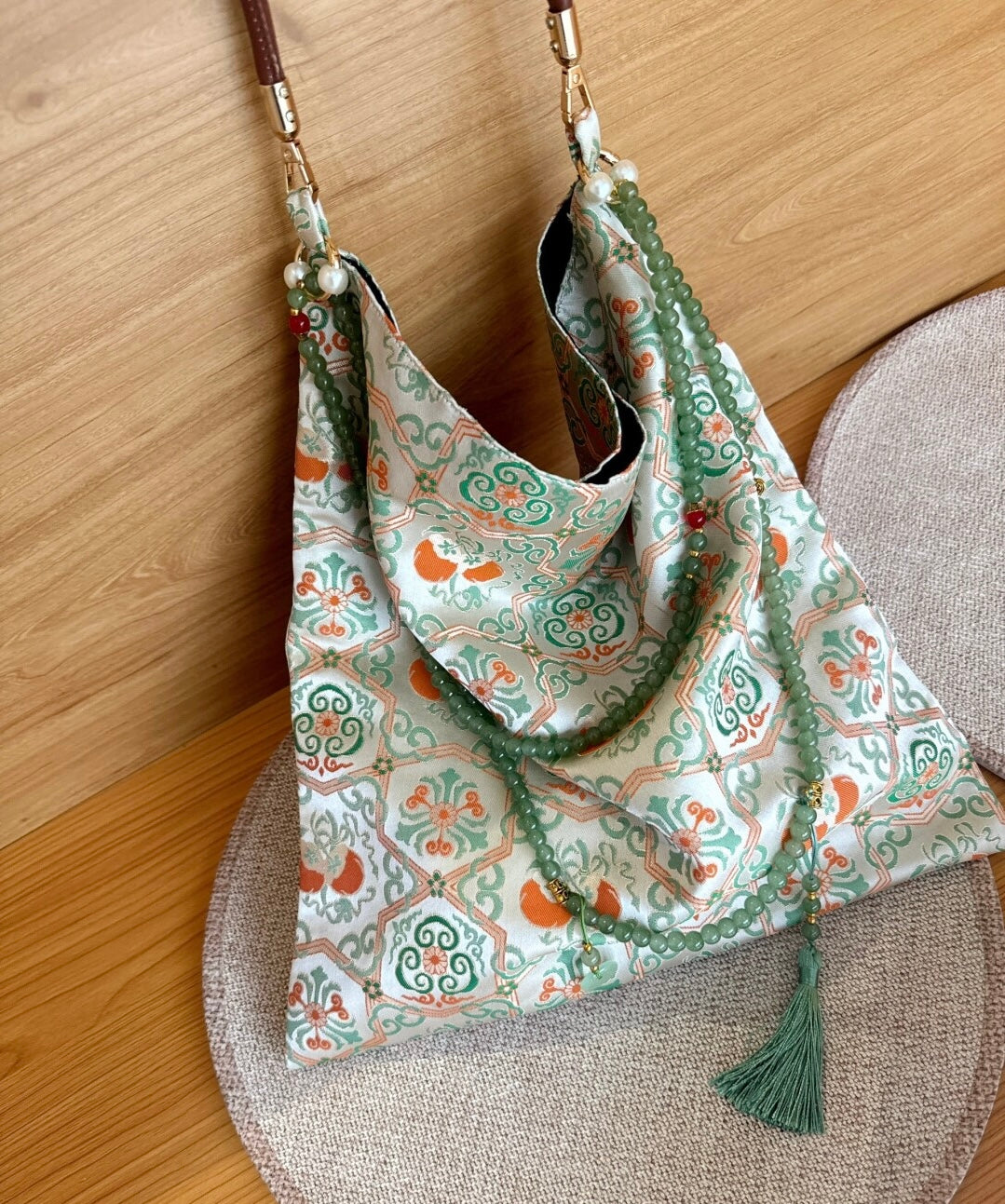 [Chinoiserie] Luxury Persimmon Jade Beaded Tassel Silk Bag