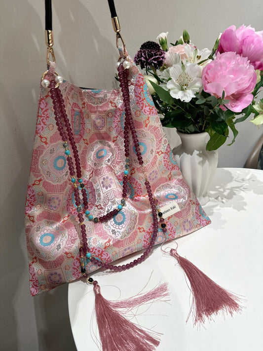 [Chinoiserie]Luxury Pink Beaded Tassel Silk Bag